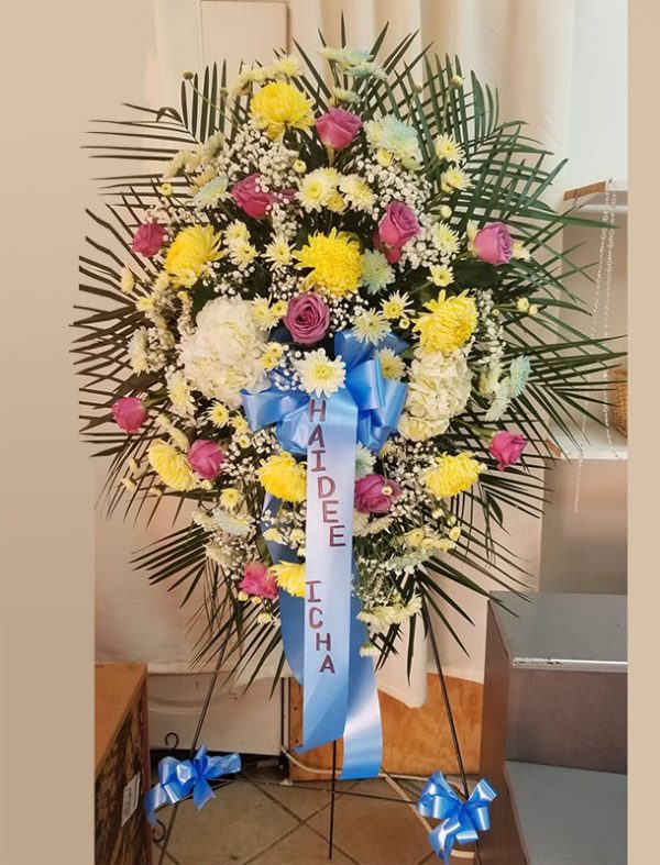 Spray Lavander Yellow and Blue Iris florist