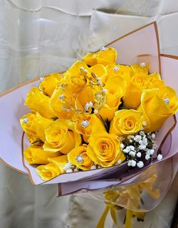 Bunch-yellow-roses