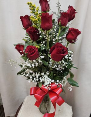 Mediun- bouquet-roses-includes-balloon